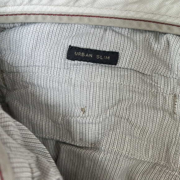 J. Crew Broken In Chinos - Picture 3 of 4